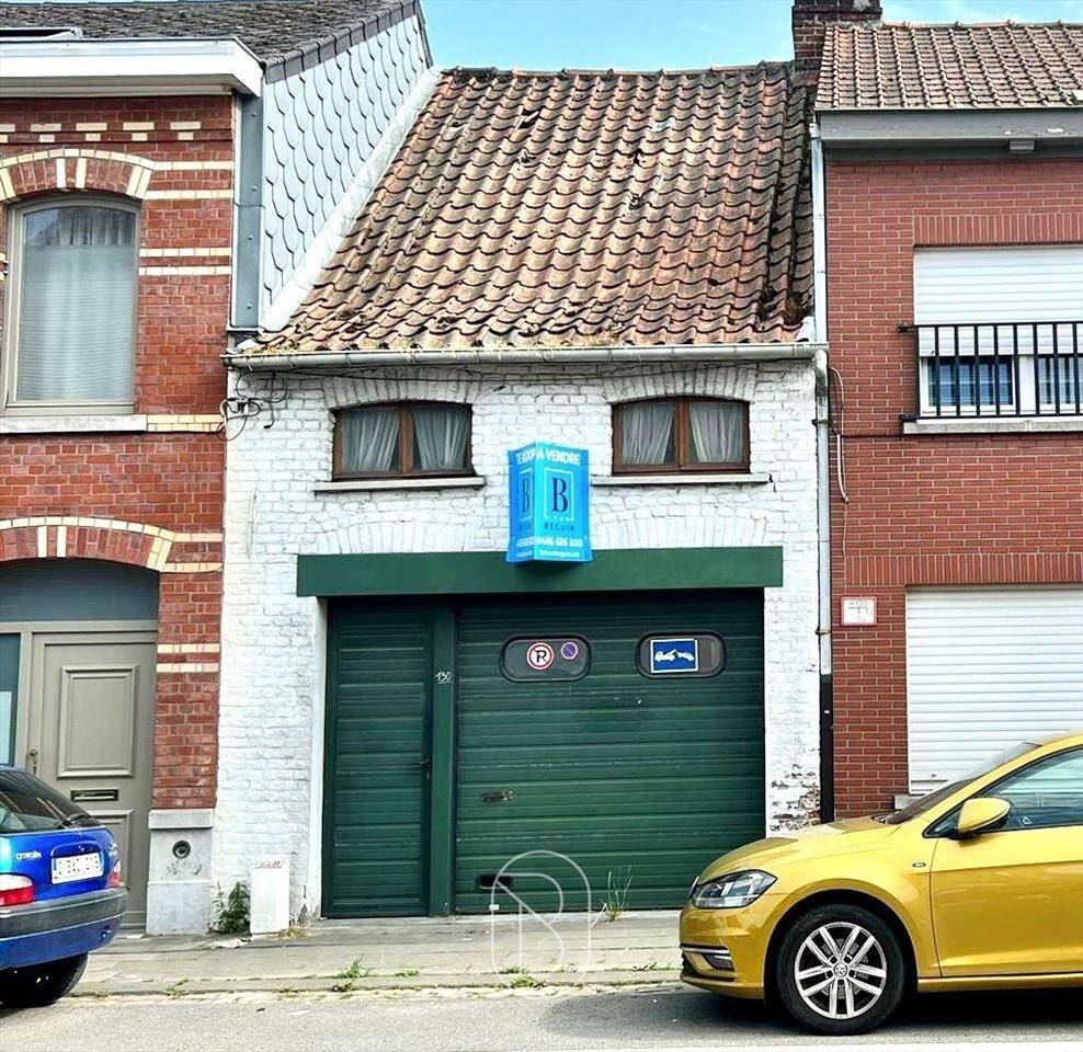 Handelszaak te  koop in Ronse 9600 55000.00€ 1 slaapkamers m² - Zoekertje 174475