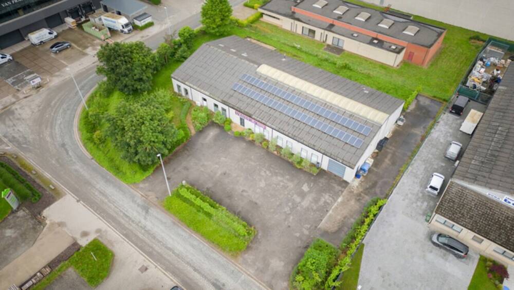 Handelszaak te  koop in Lebbeke 9280 830000.00€  slaapkamers 537.00m² - Zoekertje 173130