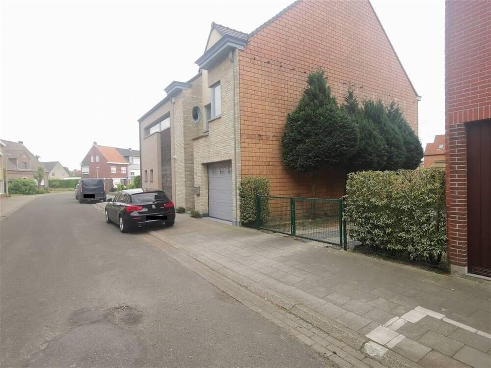 Grond te  koop in De Klinge 9170 96000.00€  slaapkamers m² - Zoekertje 3553