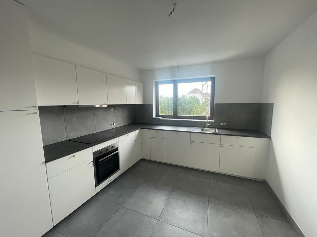 Appartement te  huur in Oudenaarde 9700 675.00€ 2 slaapkamers 70.00m² - Zoekertje 274455