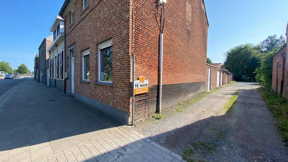 Parking & garage te  huur in Lokeren 9160 40.00€  slaapkamers m² - Zoekertje 6200