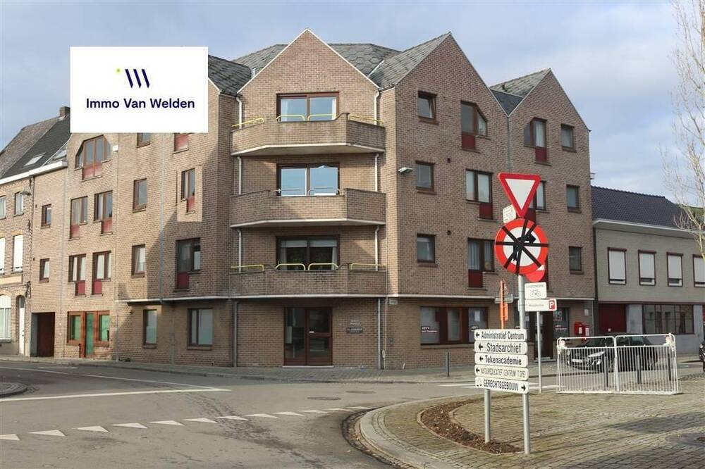 Appartement te  huur in Oudenaarde 9700 1200.00€ 2 slaapkamers m² - Zoekertje 10842