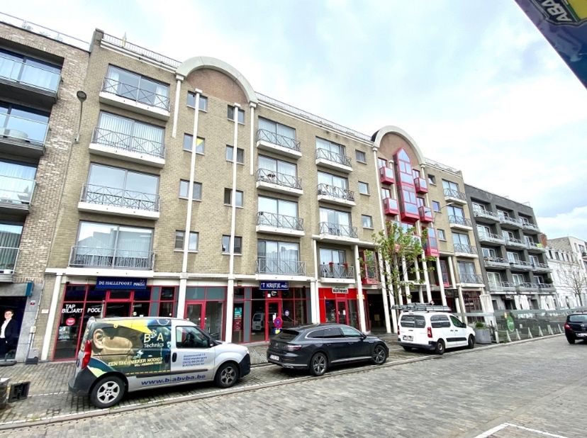 Appartement te  huur in Deinze 9800 1000.00€ 3 slaapkamers m² - Zoekertje 274647