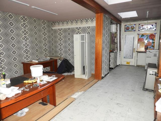 Commerciële ruimte te  koop in Wetteren 9230 170000.00€  slaapkamers 215.00m² - Zoekertje 82358