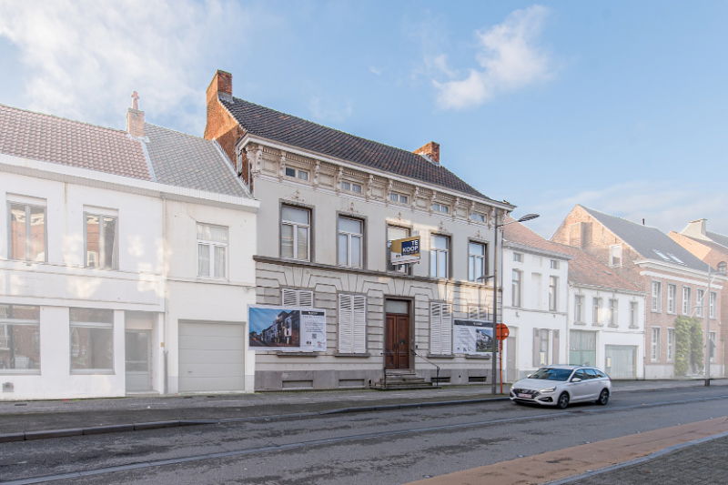 Herenhuis te  koop in Sint-Gillis-Waas 9170 525000.00€ 4 slaapkamers 200.00m² - Zoekertje 275065