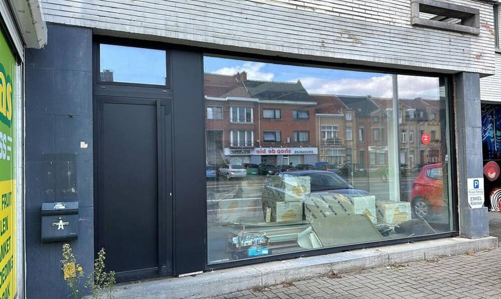 Handelszaak te  koop in Ninove 9400 95000.00€  slaapkamers 51.00m² - Zoekertje 16943