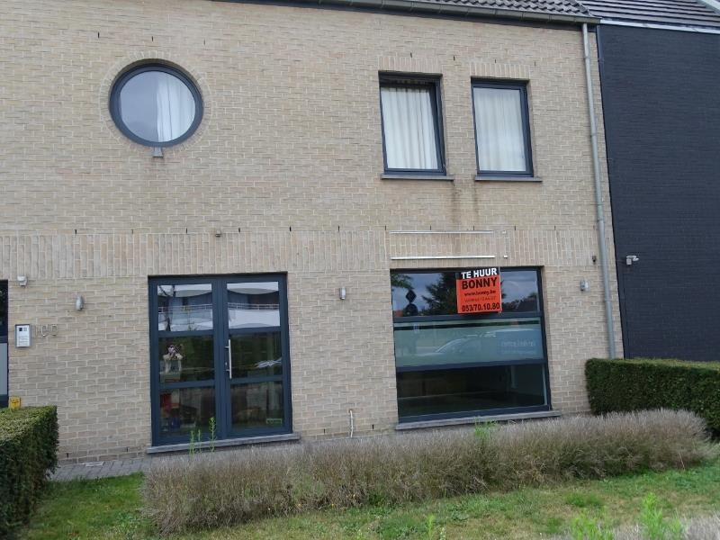 Handelszaak te  huur in Aalst 9300 950.00€  slaapkamers m² - Zoekertje 17732