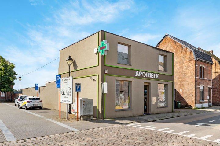 Commerciële ruimte te  koop in Zele 9240 225000.00€  slaapkamers 179.00m² - Zoekertje 84345