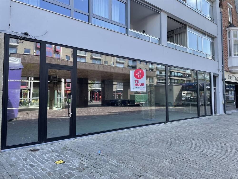 Handelszaak te  huur in Deinze 9800 2100.00€  slaapkamers 0.00m² - Zoekertje 18098