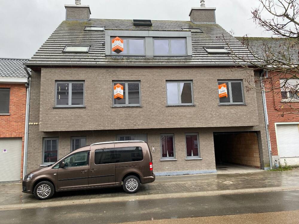 Appartement te  huur in Grembergen 9200 775.00€ 2 slaapkamers m² - Zoekertje 85578