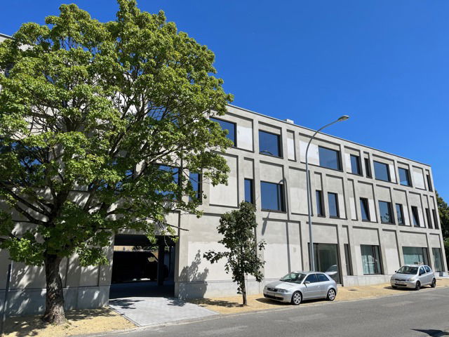 Kantoor te  koop in Aalst 9300 680000.00€  slaapkamers 385.00m² - Zoekertje 275972