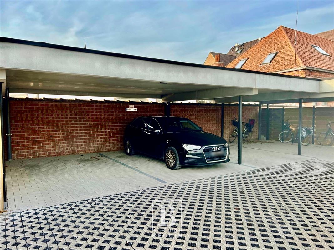 Parking & garage te  koop in Zulte 9870 14500.00€  slaapkamers m² - Zoekertje 276174