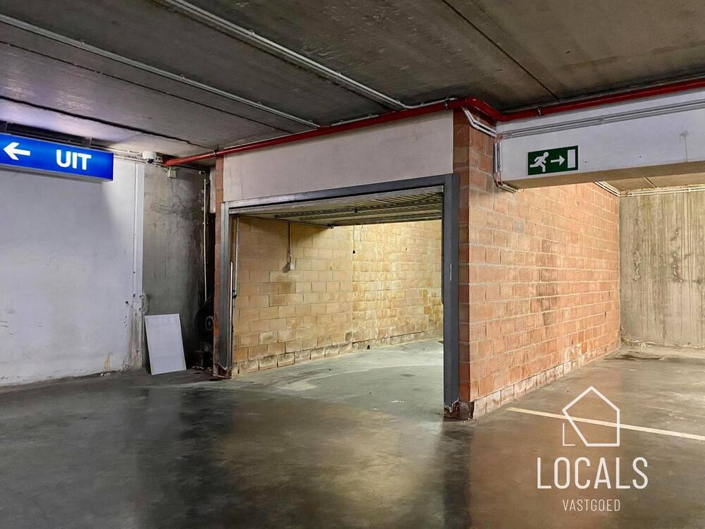 Parking & garage te  koop in Aalst 9300 27000.00€  slaapkamers m² - Zoekertje 21293