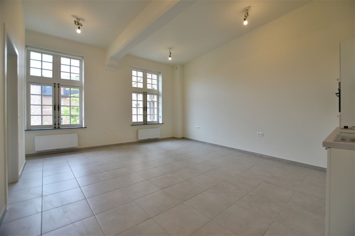 Appartement te  huur in Dendermonde 9200 1005.00€ 1 slaapkamers 62.00m² - Zoekertje 86767