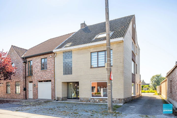 Appartementsgebouw te  koop in Zele 9240 495000.00€ 2 slaapkamers m² - Zoekertje 276684