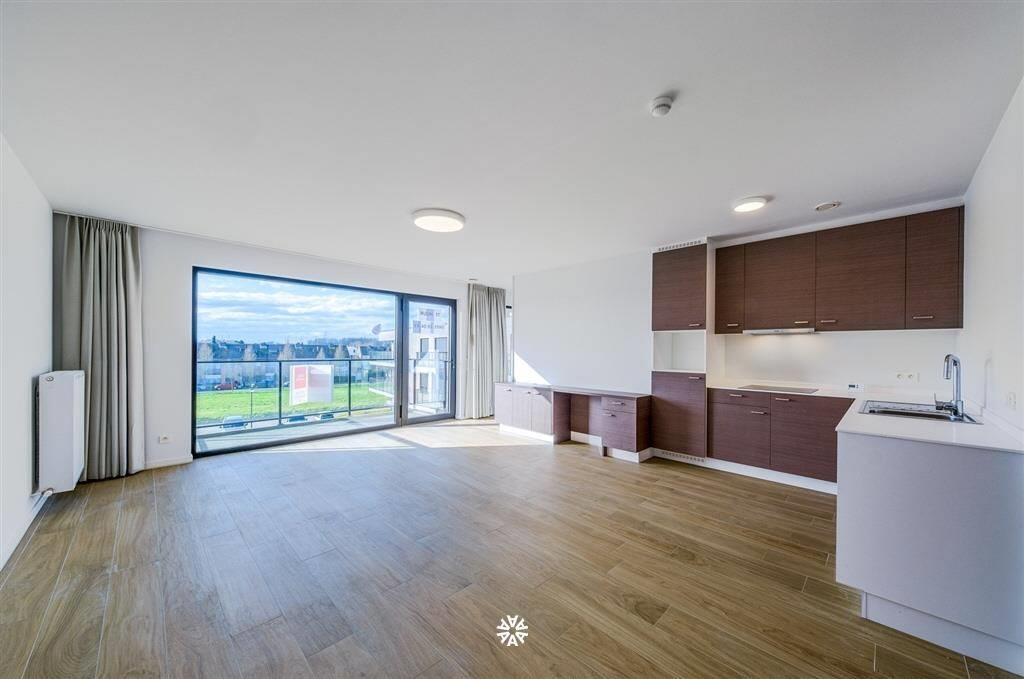 Appartement te  koop in Rupelmonde 9150 150000.00€ 1 slaapkamers 55.78m² - Zoekertje 23380