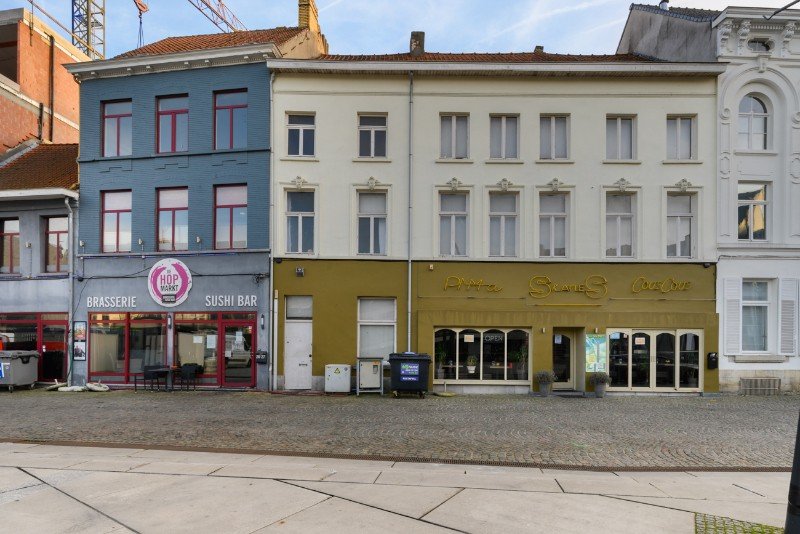 Commerciële ruimte te  koop in Aalst 9300 800000.00€ 6 slaapkamers 433.00m² - Zoekertje 88007