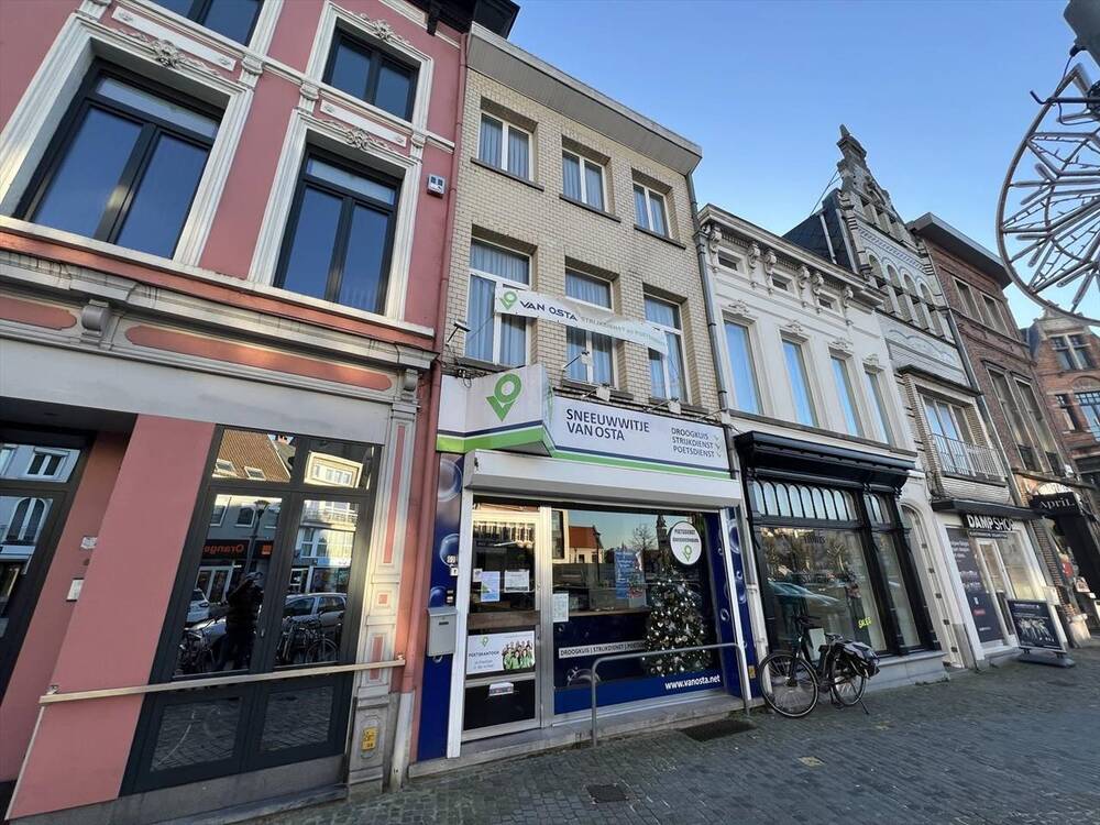 Handelszaak te  huur in Lokeren 9160 1890.00€  slaapkamers 233.50m² - Zoekertje 27368