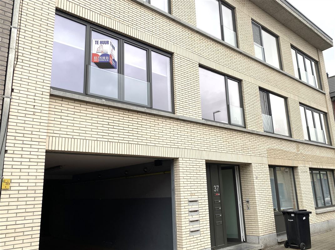 Appartement te  huur in Vrasene 9120 900.00€ 2 slaapkamers 105.00m² - Zoekertje 277060