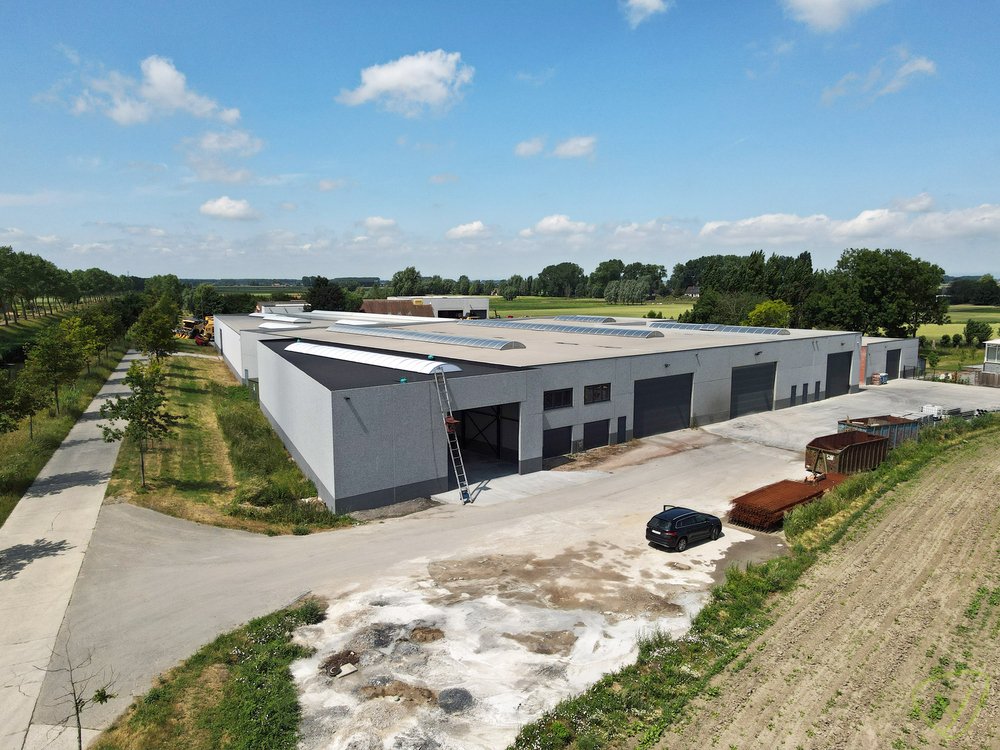 Industrie te  huur in Watervliet 9988 900.00€  slaapkamers m² - Zoekertje 88315