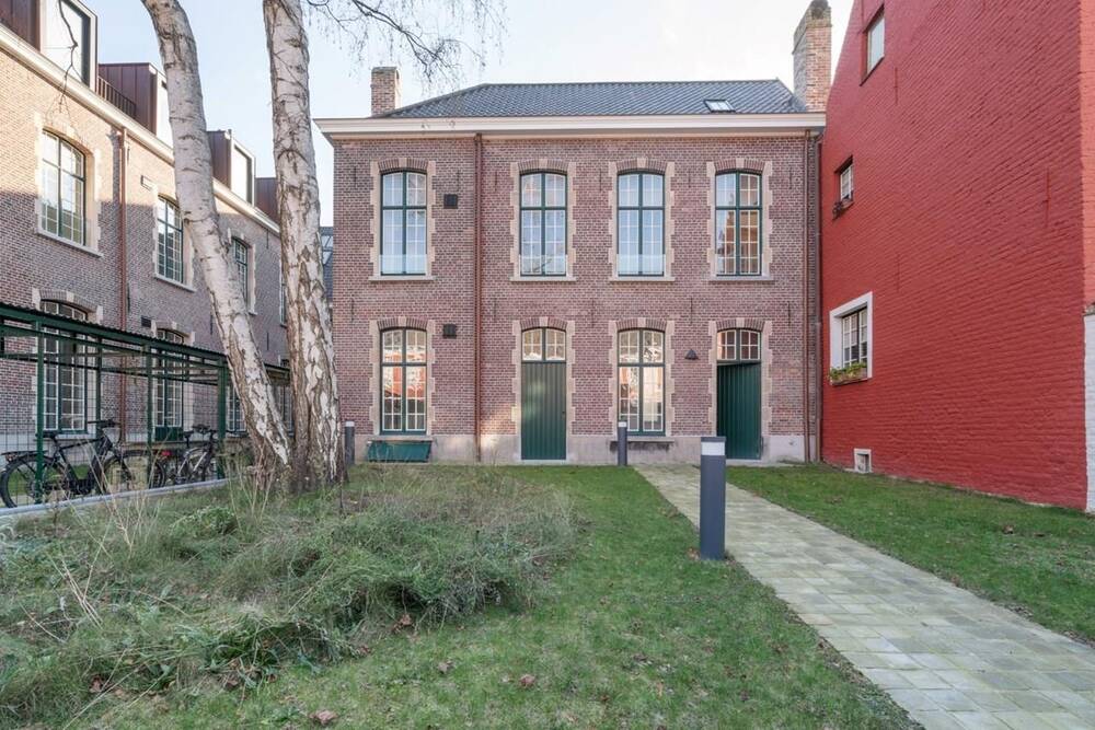 Triplex te  koop in Gent 9000 795000.00€ 3 slaapkamers 188.00m² - Zoekertje 31285