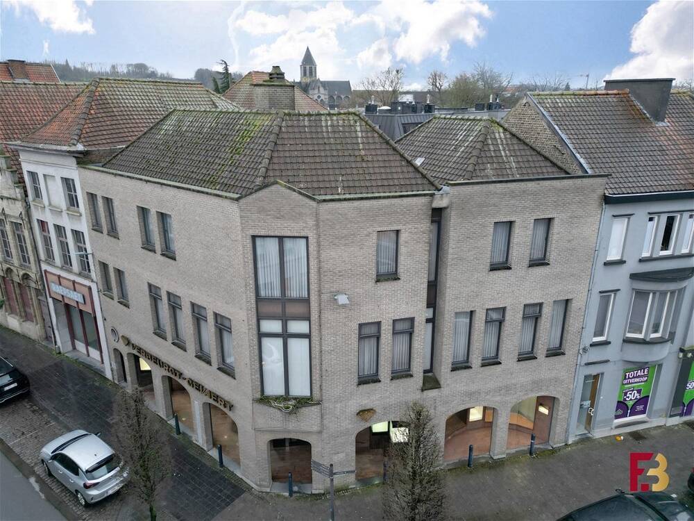 Commerciële ruimte te  koop in Oudenaarde 9700 0.00€  slaapkamers 499.00m² - Zoekertje 88722