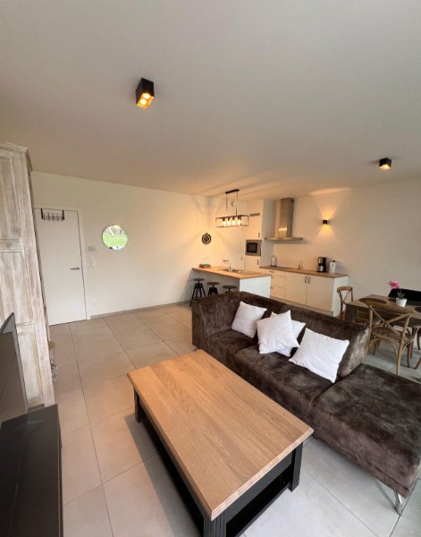 Appartement te  huur in Sint-Niklaas 9100 1850.00€ 2 slaapkamers 85.00m² - Zoekertje 164769