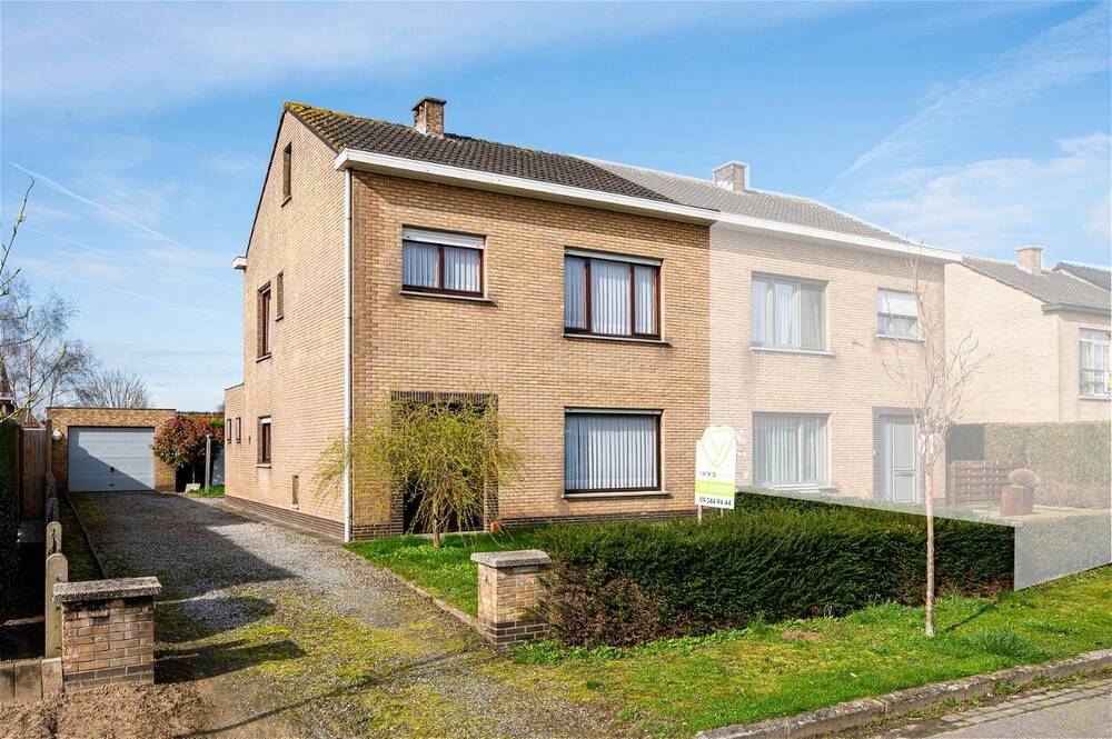 Huis te  koop in Bassevelde 9968 269000.00€ 3 slaapkamers 132.00m² - Zoekertje 89734