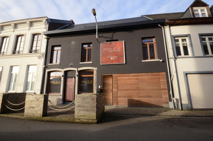 Commerciële ruimte te  koop in Geraardsbergen 9500 499900.00€  slaapkamers 198.00m² - Zoekertje 277904