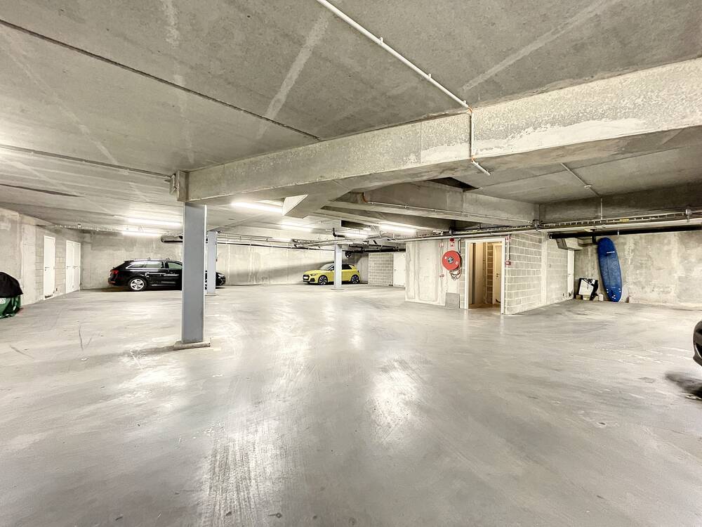 Parking & garage te  koop in Gent 9000 31000.00€  slaapkamers 12.75m² - Zoekertje 43710