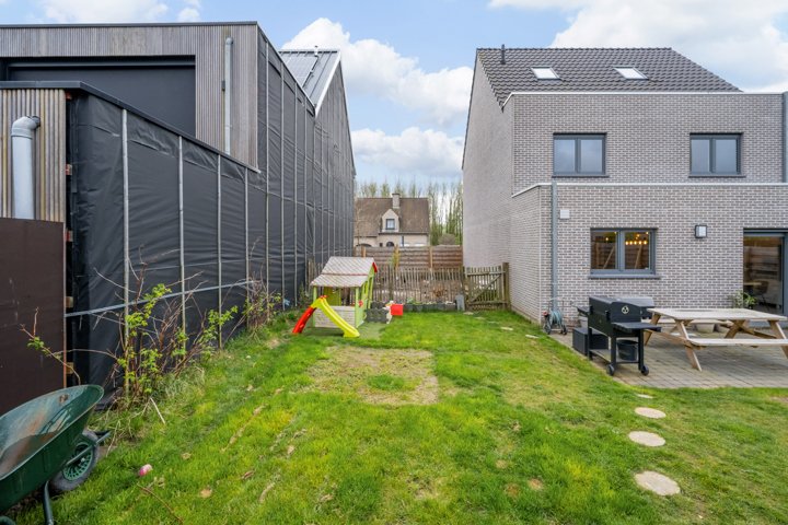 Bouwgrond te  koop in Oudenaarde 9700 89000.00€  slaapkamers m² - Zoekertje 90165