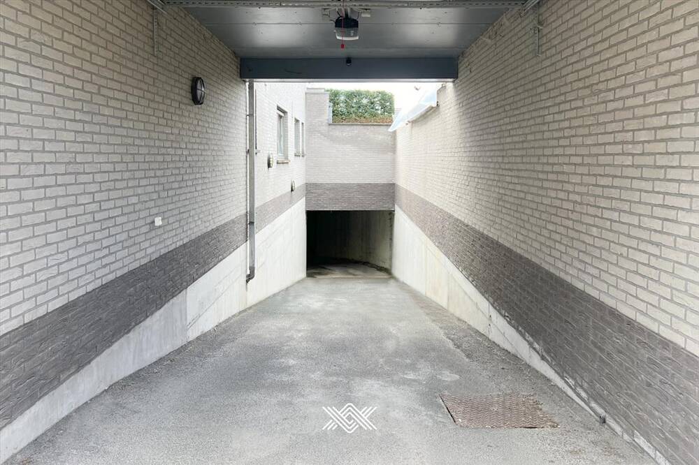 Parking & garage te  koop in Destelbergen 9070 20000.00€  slaapkamers m² - Zoekertje 48590