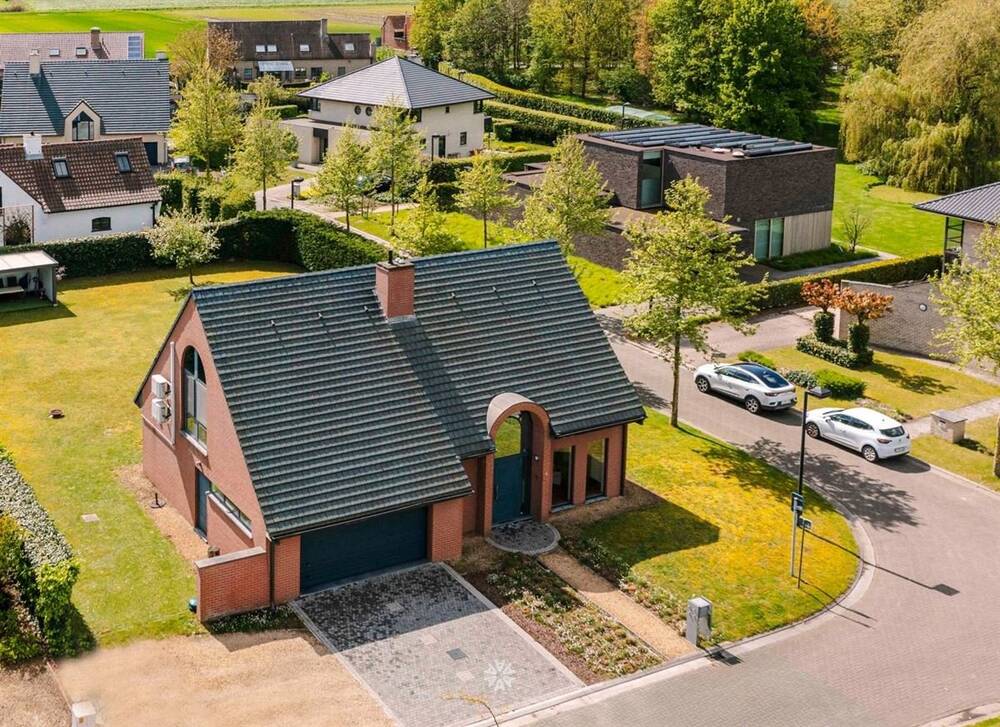 Huis te  koop in Ertvelde 9940 595000.00€ 4 slaapkamers 218.00m² - Zoekertje 91090