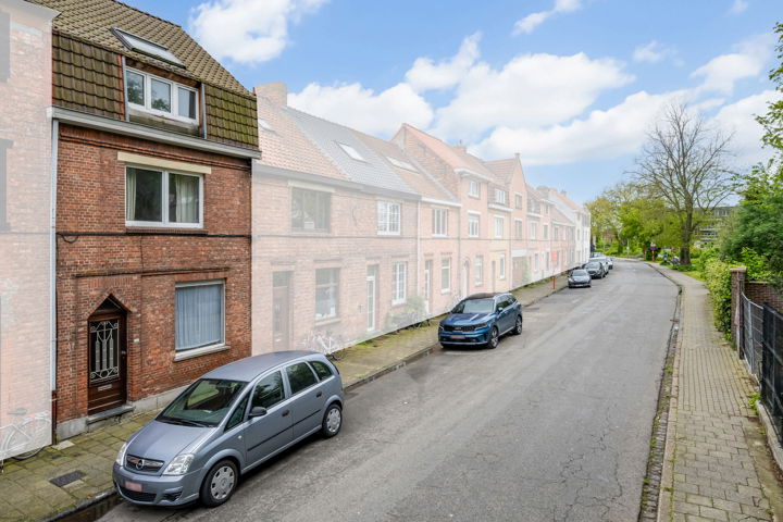 Mixgebouw te  koop in Gent 9000 275000.00€ 3 slaapkamers 107.00m² - Zoekertje 278568