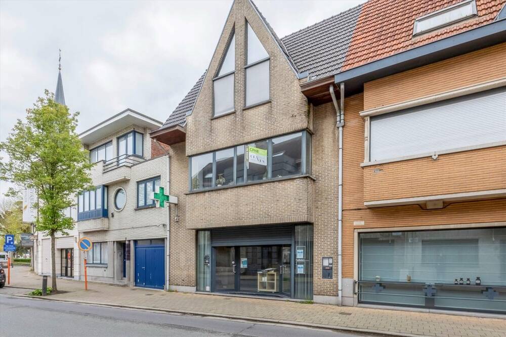 Handelszaak te  koop in Nieuwkerken-Waas 9100 440000.00€ 3 slaapkamers 318.00m² - Zoekertje 61038