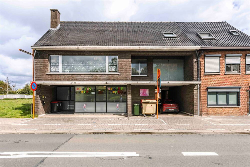 Huis te  koop in Belsele 9111 425000.00€  slaapkamers 366.00m² - Zoekertje 278882