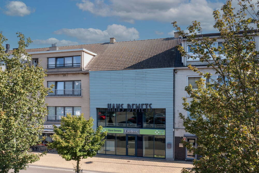 Kantoor te  koop in Zelzate 9060 335000.00€ 4 slaapkamers 104.00m² - Zoekertje 279092