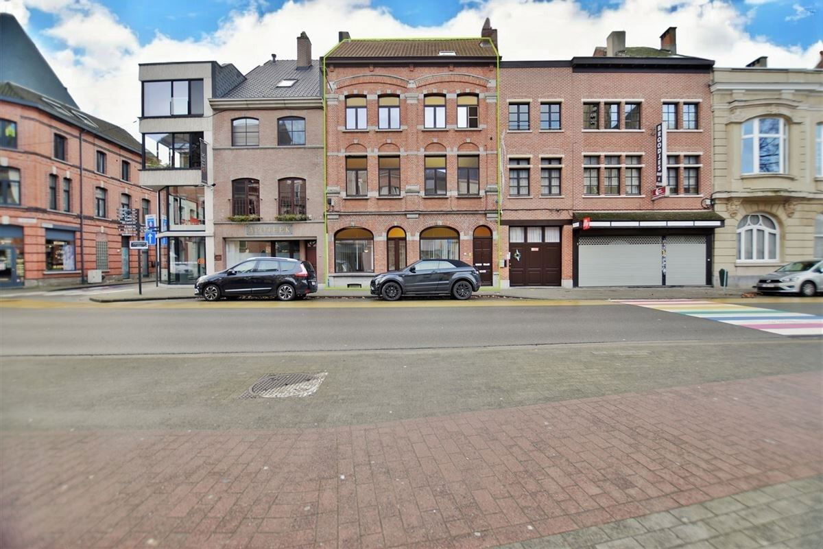 Appartementsgebouw te  koop in Dendermonde 9200 480000.00€ 3 slaapkamers 400.00m² - Zoekertje 279113