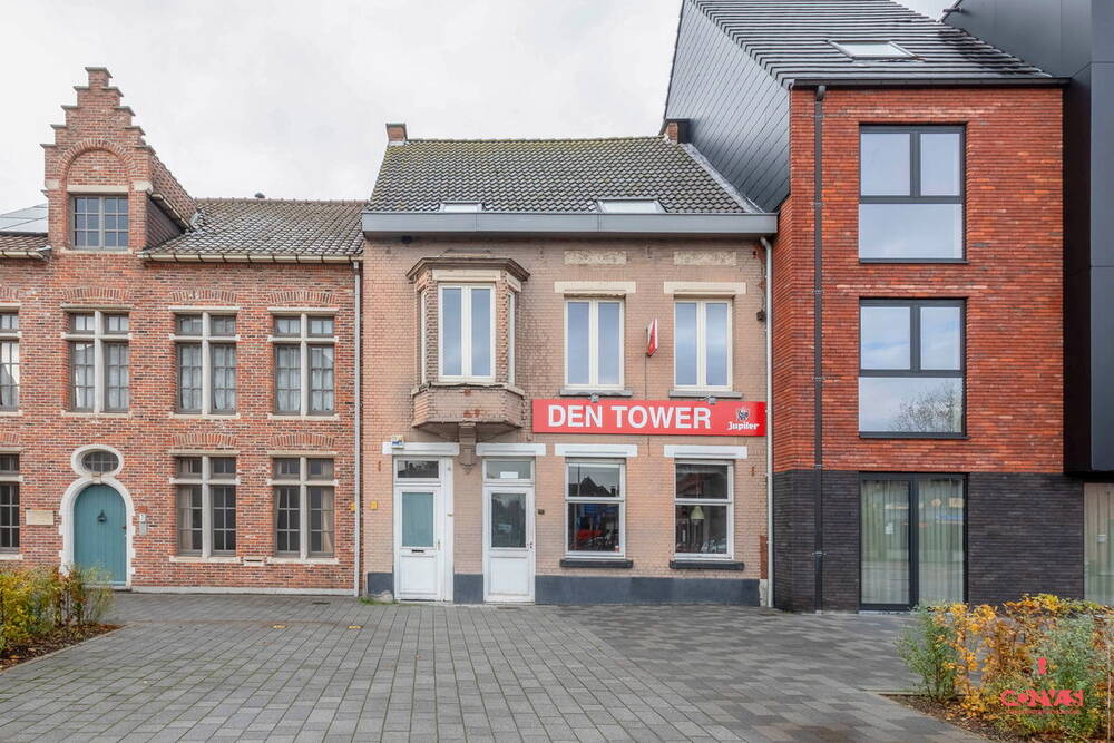 Kantoor te  koop in Wachtebeke 9185 285000.00€ 3 slaapkamers 306.00m² - Zoekertje 279152