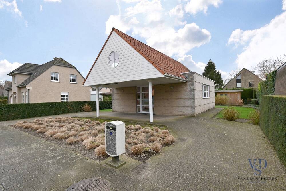 Huis te  koop in Zwijnaarde 9052 385000.00€ 2 slaapkamers 132.00m² - Zoekertje 279562