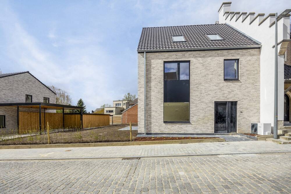 Huis te  koop in Baardegem 9310 550000.00€ 3 slaapkamers 207.00m² - Zoekertje 77204