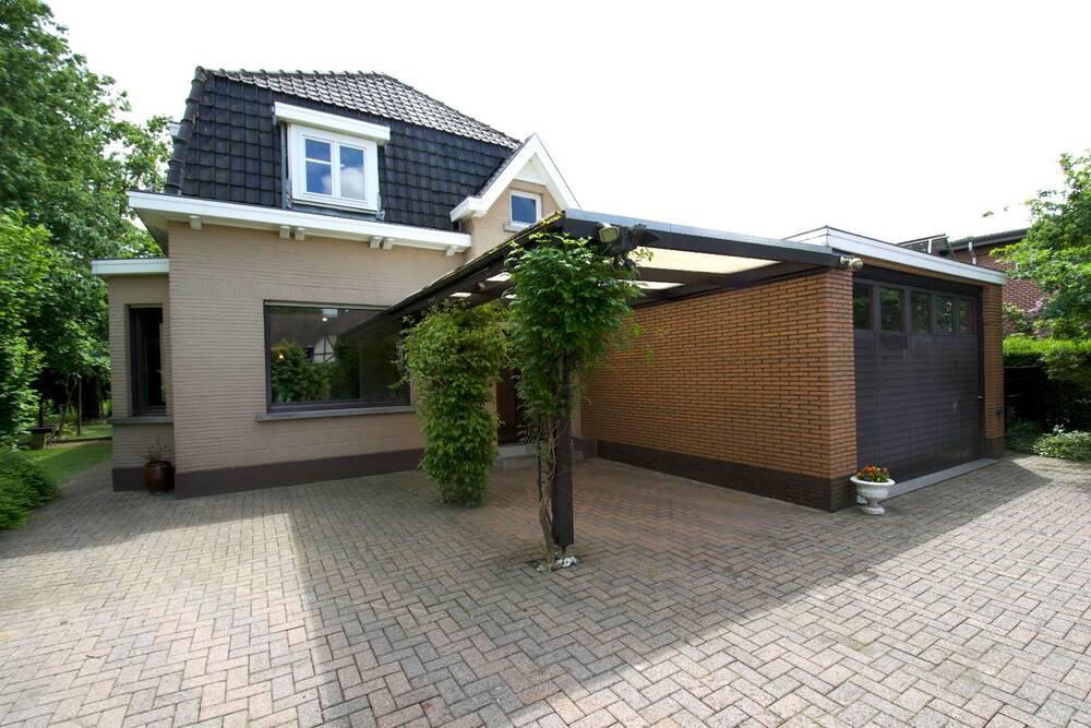 Villa te  huur in Sint-Martens-Latem 9830 1750.00€ 3 slaapkamers 258.00m² - Zoekertje 93838