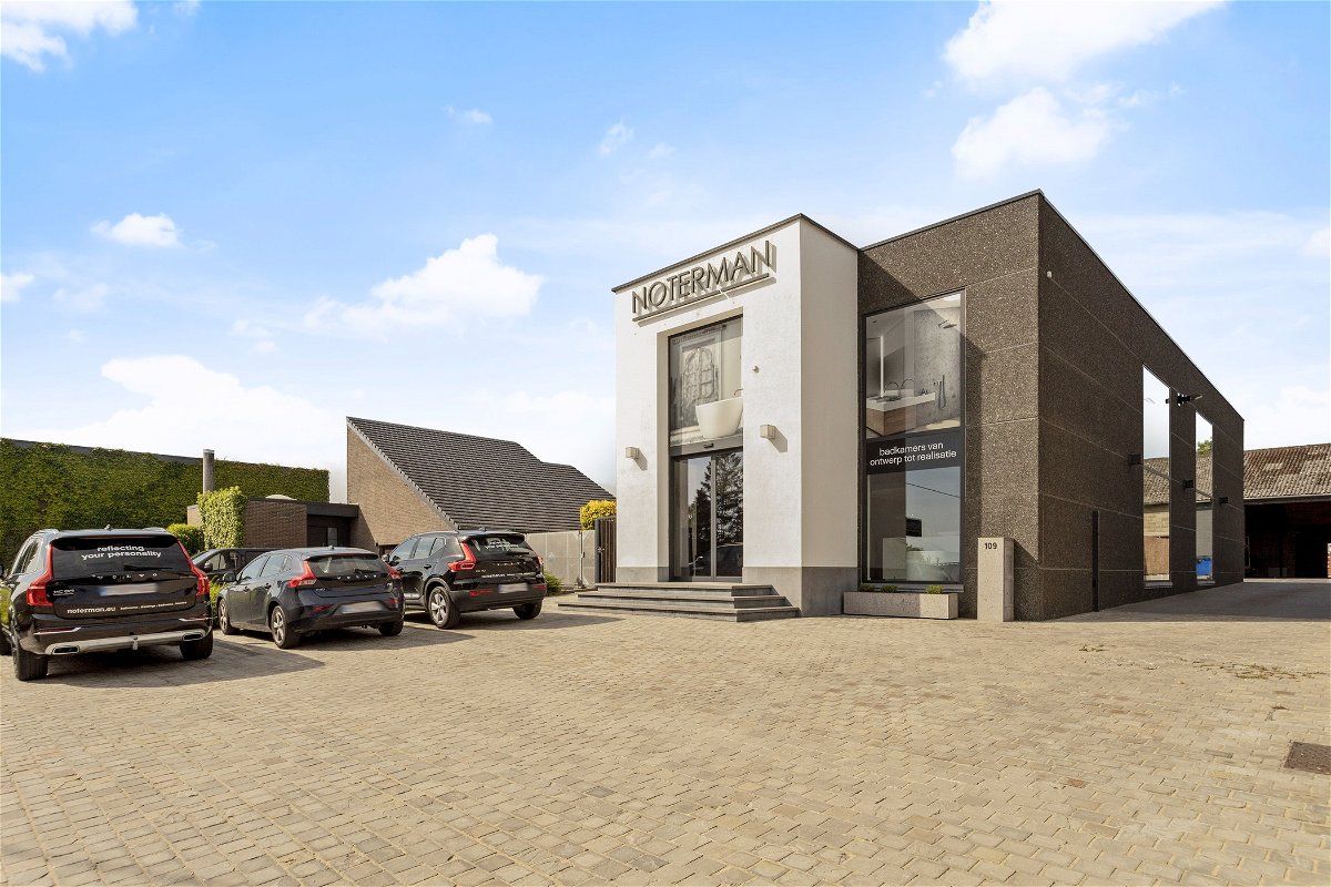 Industrie te  koop in Oudenaarde 9700 1150000.00€  slaapkamers 625.00m² - Zoekertje 93990