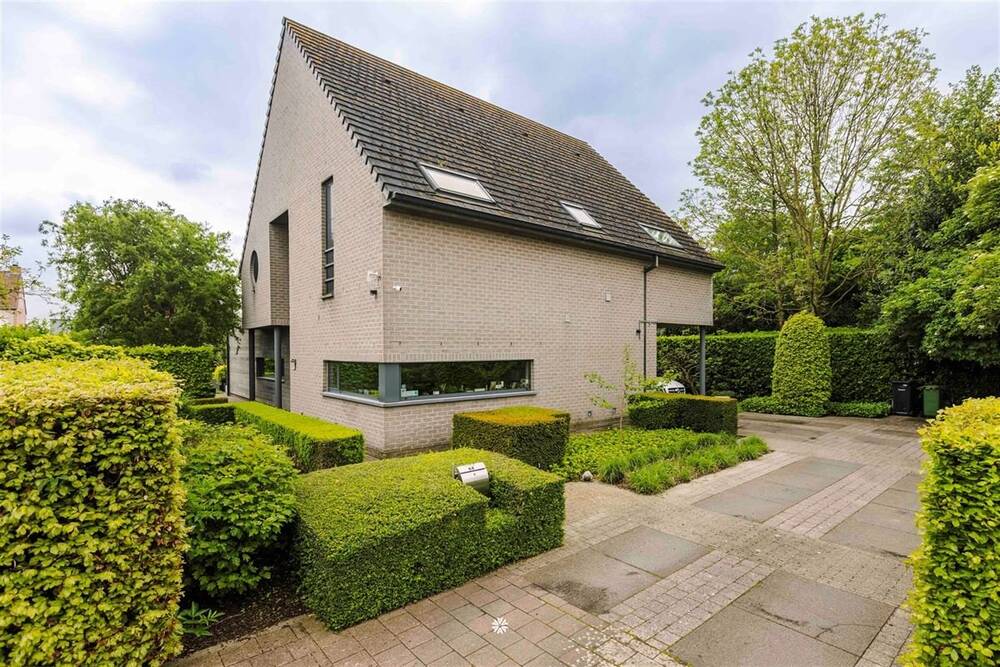 Huis te  koop in Beveren-Waas 9120 649000.00€ 3 slaapkamers 311.00m² - Zoekertje 94313