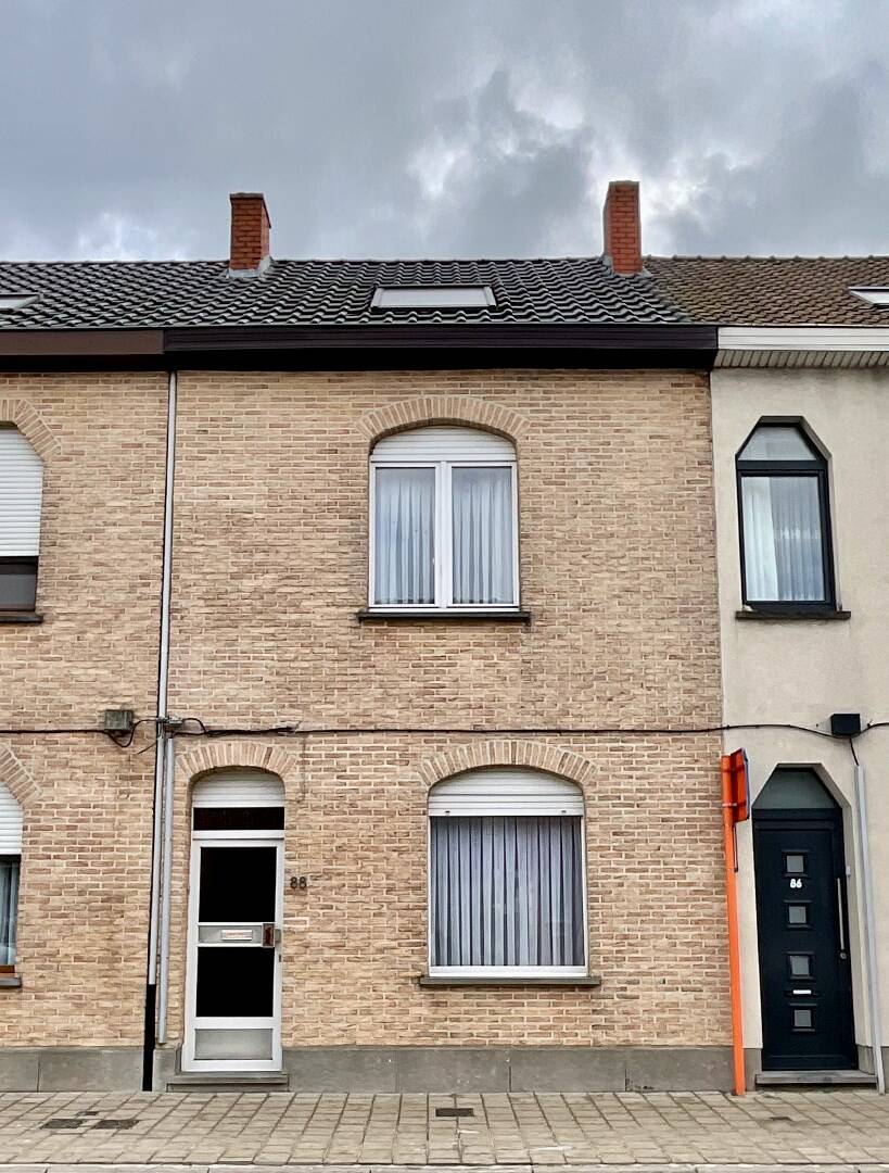 Huis te  koop in Oostakker 9041 295000.00€ 3 slaapkamers 148.00m² - Zoekertje 280204