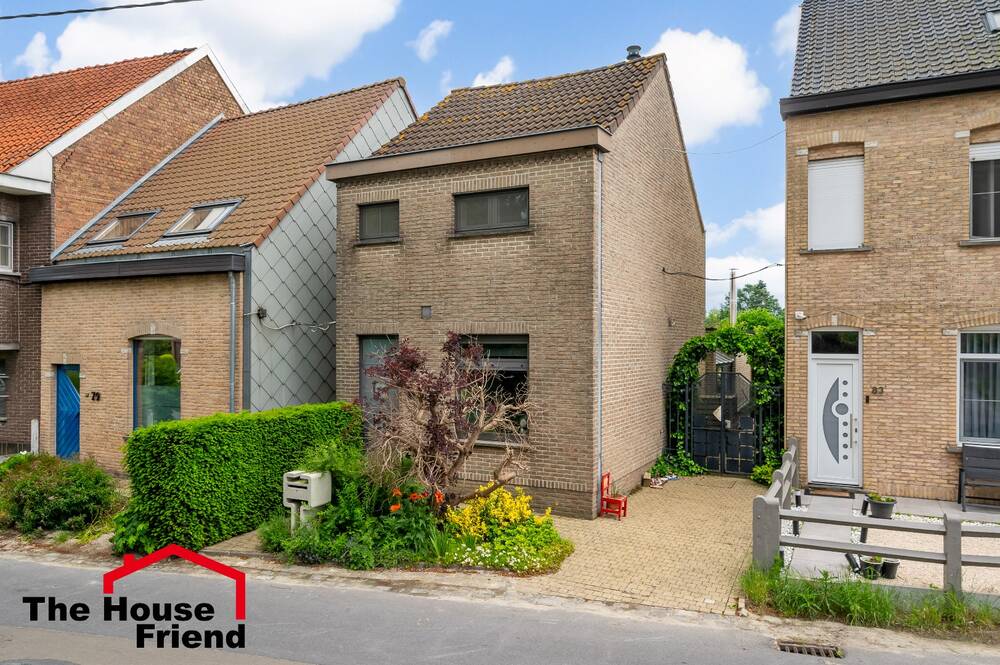 Huis te  koop in Oostakker 9041 350000.00€ 2 slaapkamers m² - Zoekertje 280203