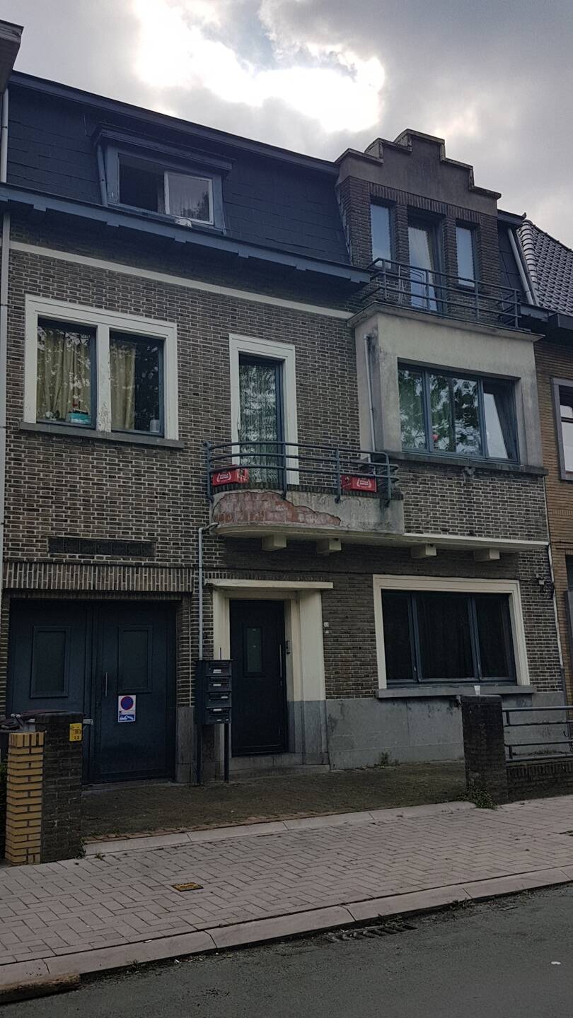 Appartement te  koop in Zele 9240 489500.00€ 6 slaapkamers 330.00m² - Zoekertje 100290