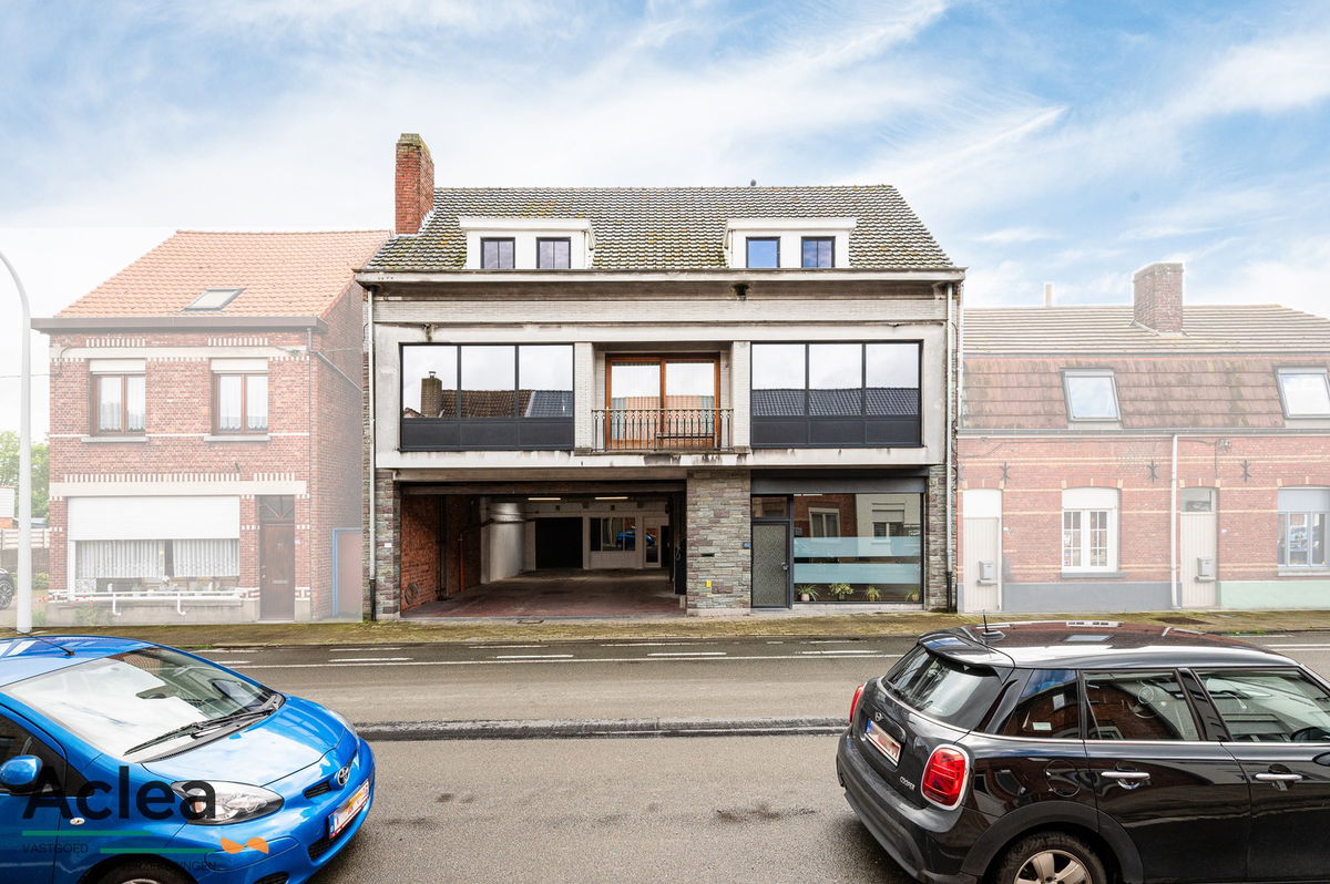 Commerciële ruimte te  koop in Eeklo 9900 495000.00€ 3 slaapkamers 209.00m² - Zoekertje 280399