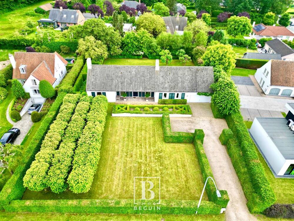 Villa te  koop in Wortegem 9790 890000.00€ 4 slaapkamers 350.00m² - Zoekertje 280617