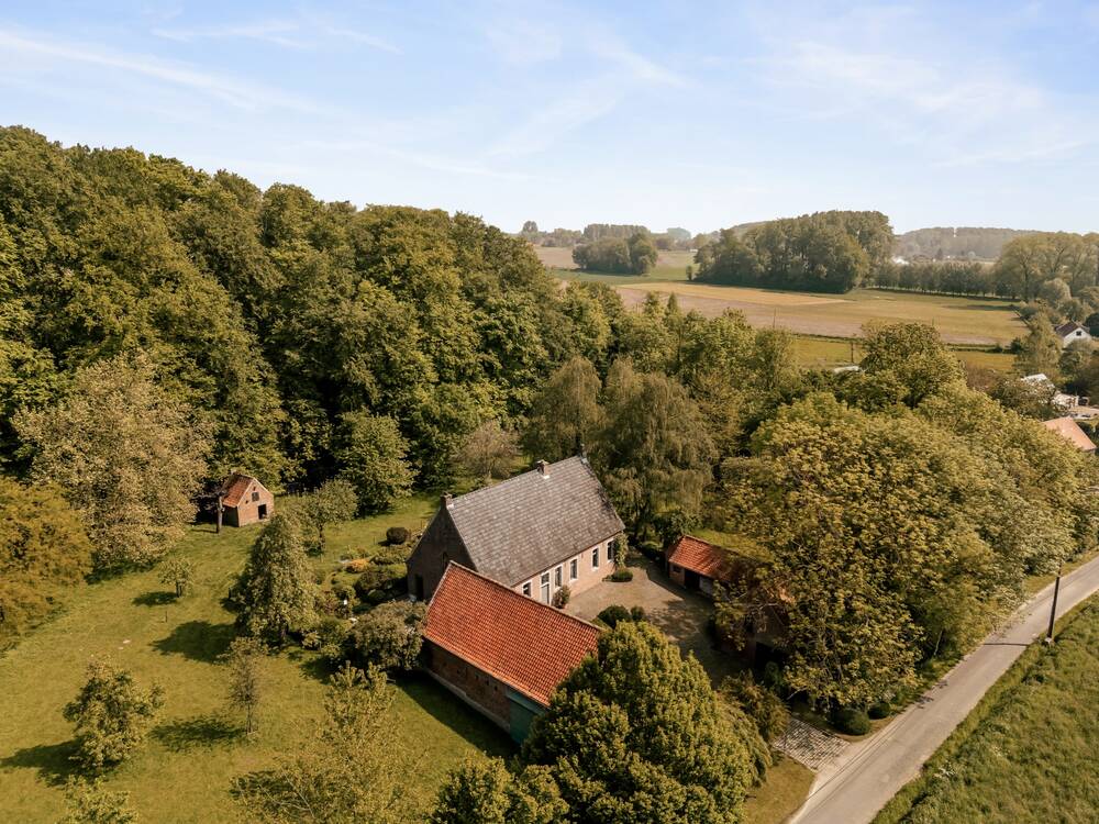 Boerderij te  koop in Brakel 9660 850000.00€ 2 slaapkamers 290.00m² - Zoekertje 280670